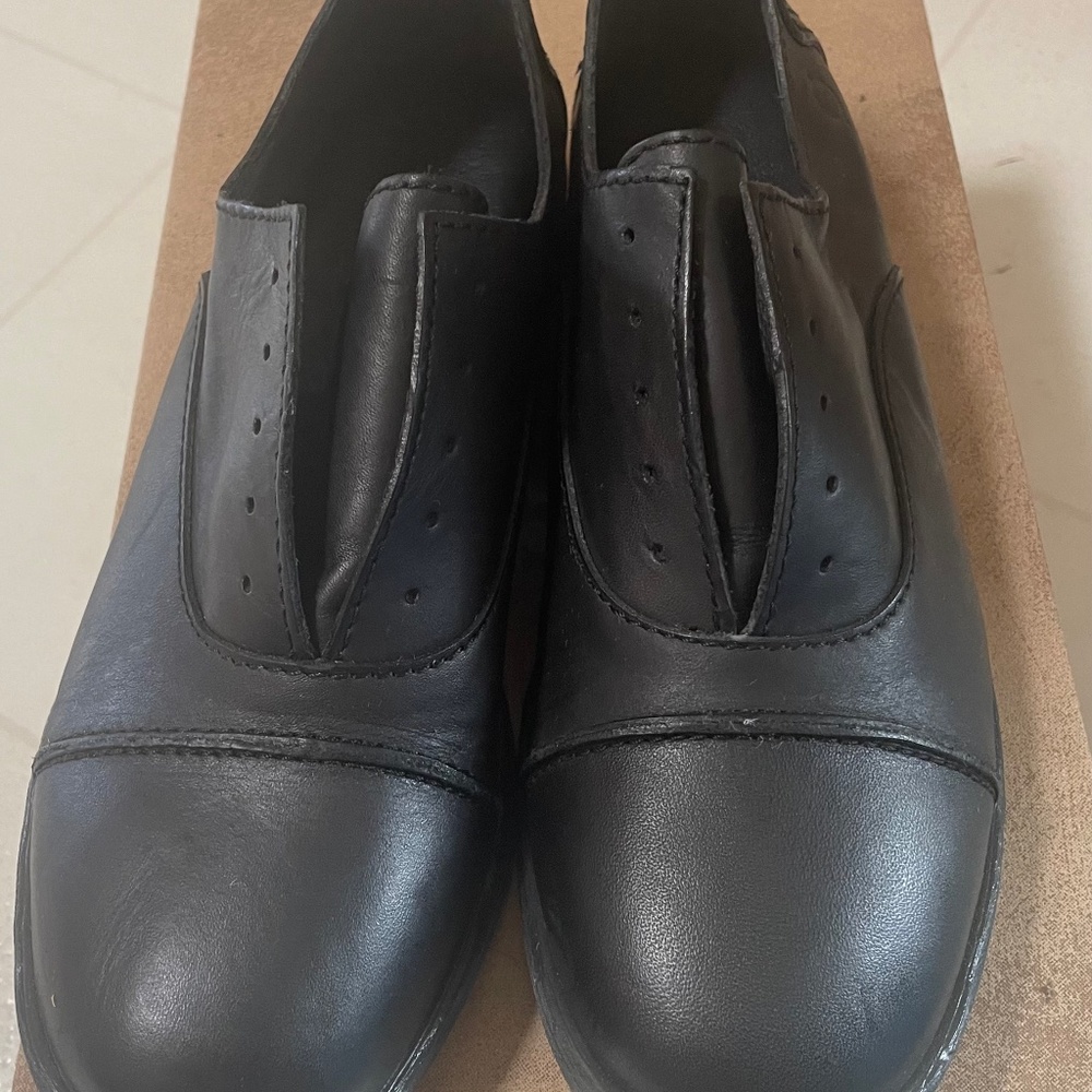 Women’s Born Oxfords